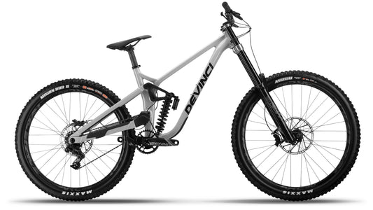 Devinci Chainsaw DH 2023-2025 Replacement Bottom Bracket Reference Bike Image