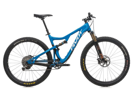 Pivot Mach 429 Trail 2016-2018 Replacement Bottom Bracket Reference Bike Image