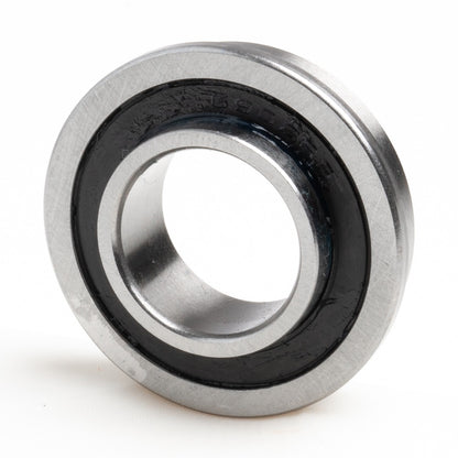 Metal F6902 MAX-EB bearing on a white background