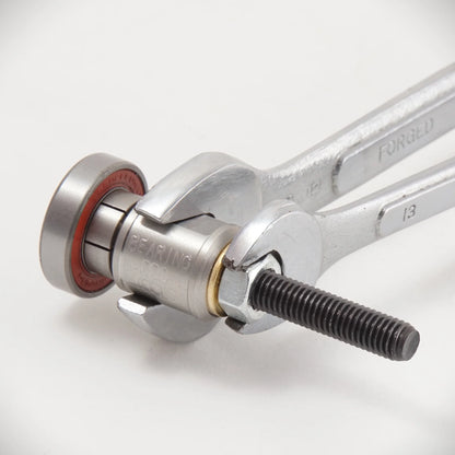 BearingProTools 11197 Blind Wind-Out Puller w/tap bolt Tap Out Function In Use
